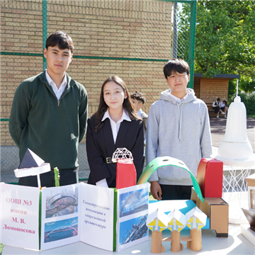  Aga Khan School, Osh launches solar panels at annual STEAM Festival
